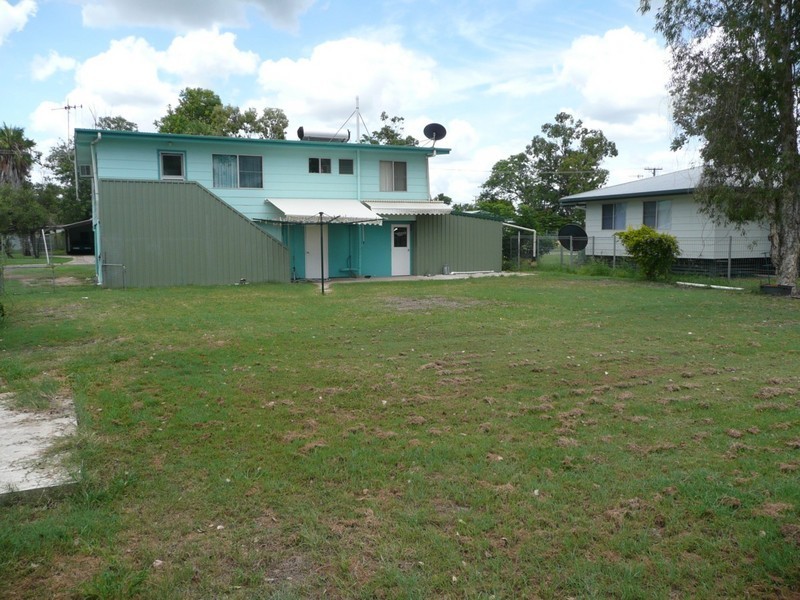 15 Brown Street, Dysart QLD 4745