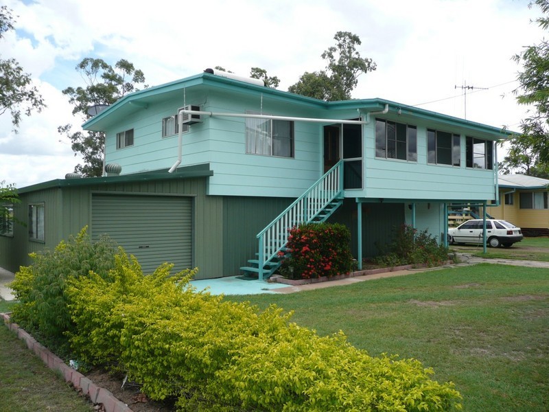 15 Brown Street, Dysart QLD 4745