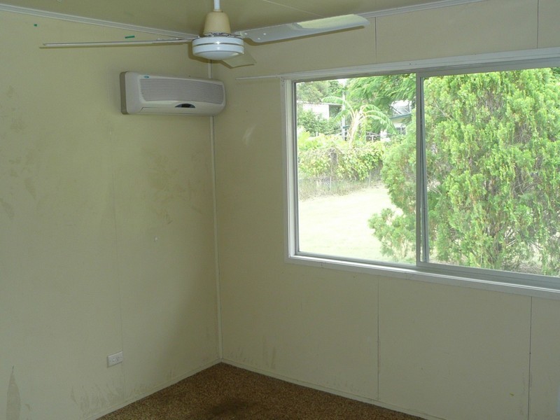 12 Beardmore Crescent, Dysart QLD 4745