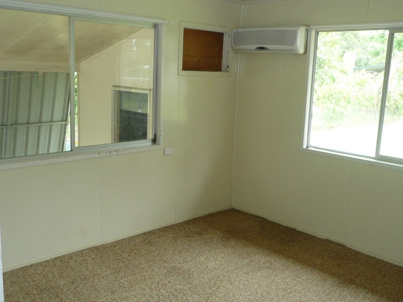 12 Beardmore Crescent, Dysart QLD 4745