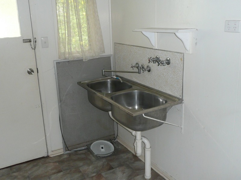 12 Beardmore Crescent, Dysart QLD 4745