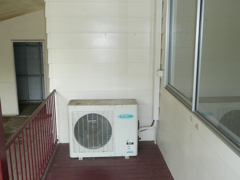 12 Beardmore Crescent, Dysart QLD 4745