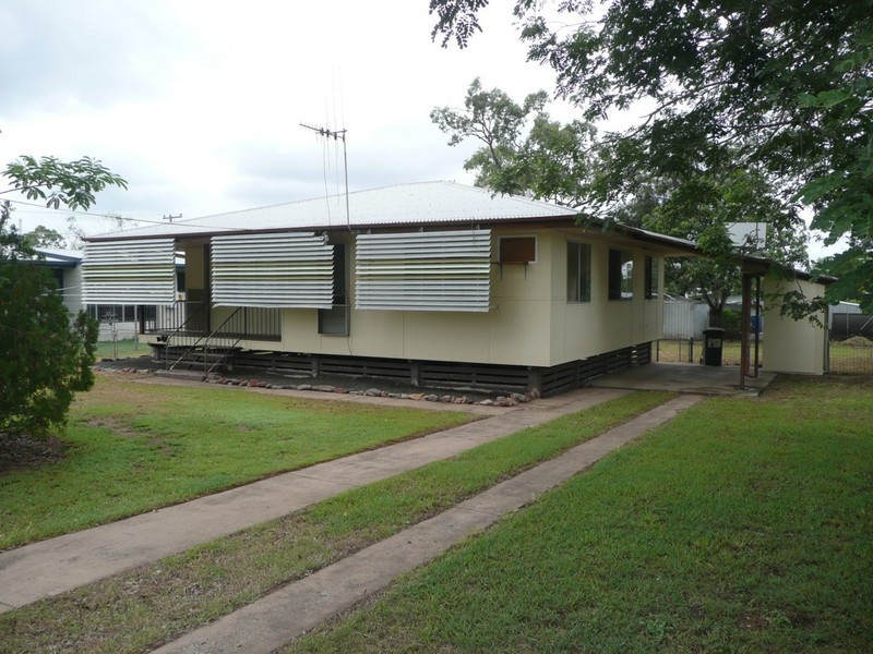 19 Adair Street, Dysart QLD 4745