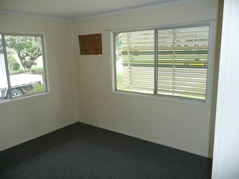 19 Adair Street, Dysart QLD 4745