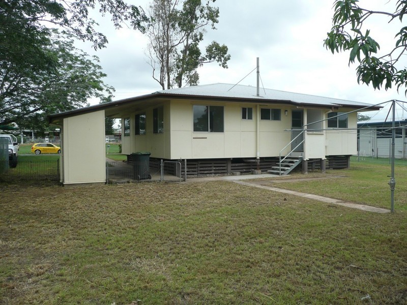 19 Adair Street, Dysart QLD 4745