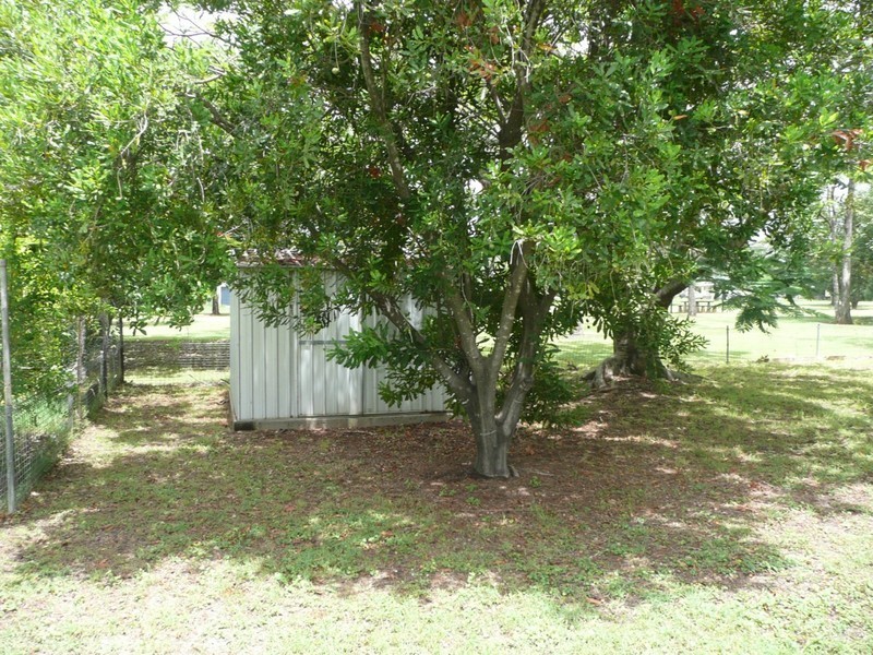 23 Lenton Street, Dysart QLD 4745