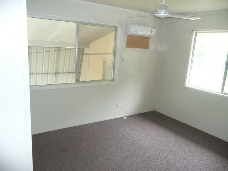 23 Lenton Street, Dysart QLD 4745