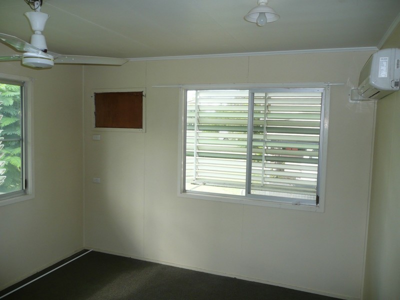 25 Beardmore Crescent, Dysart QLD 4745