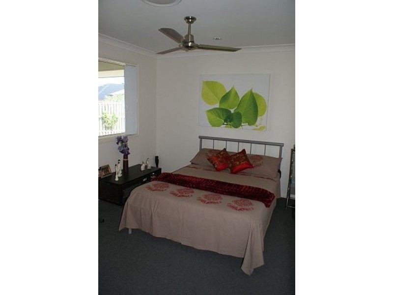 8 Narrabeen Street, Mackay QLD 4740