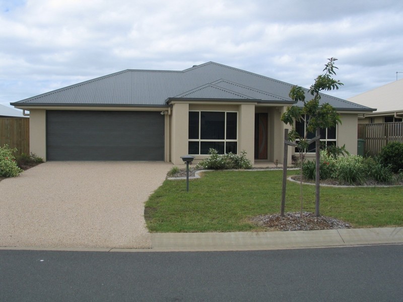 8 Narrabeen Street, Mackay QLD 4740