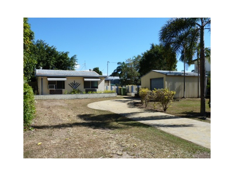 3 Wren Street, Slade Point QLD 4740