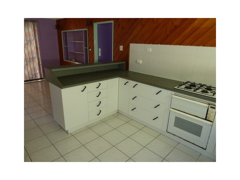 3 Wren Street, Slade Point QLD 4740
