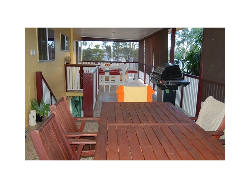 28 Winterer Crescent, Dysart QLD 4745