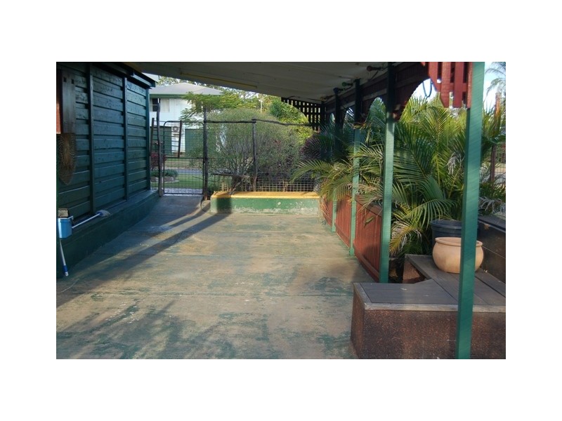 28 Winterer Crescent, Dysart QLD 4745