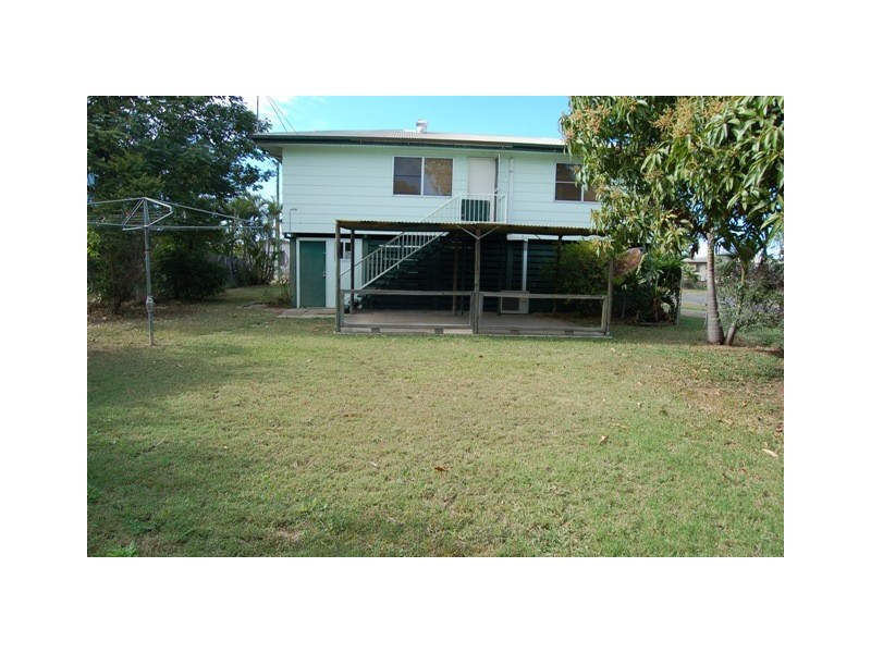 40 Winterer Crescent, Dysart QLD 4745