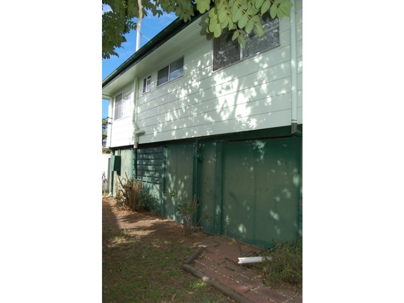 40 Winterer Crescent, Dysart QLD 4745