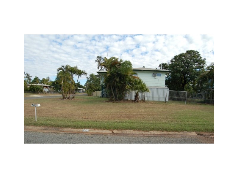 40 Winterer Crescent, Dysart QLD 4745