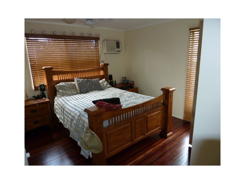 6 Nolan Street, Dysart QLD 4745
