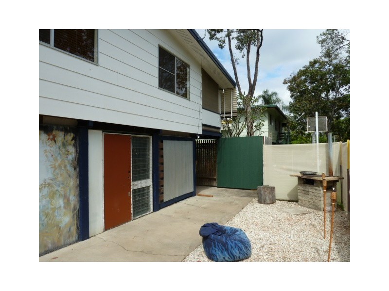 6 Nolan Street, Dysart QLD 4745