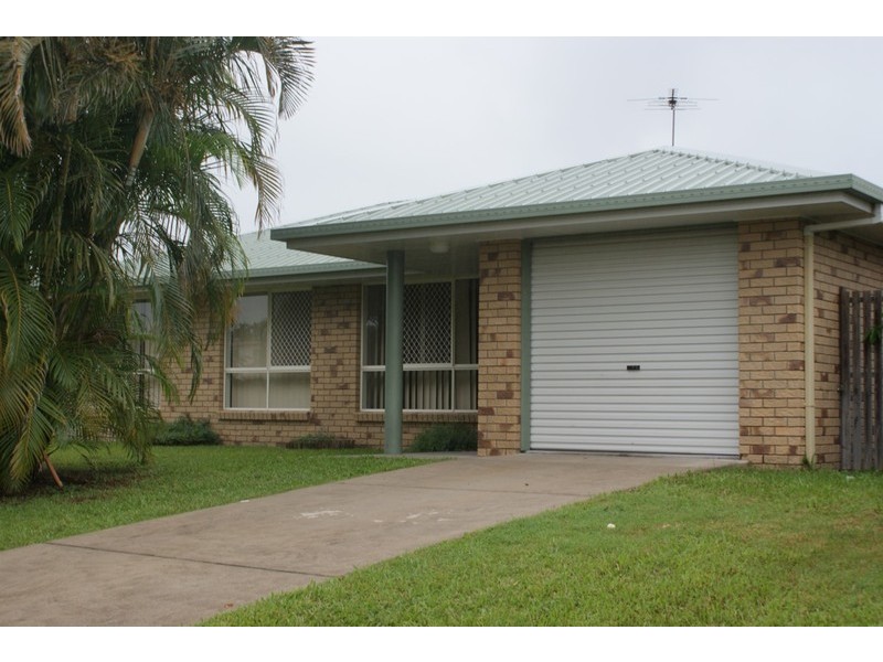 7 Henry Court, Beaconsfield QLD 4740