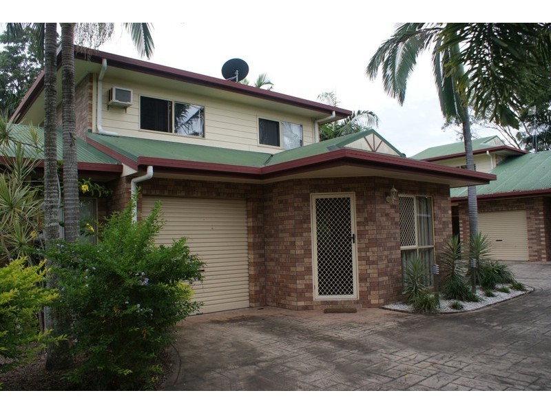 2/27 Romeo Street, South Mackay QLD 4740
