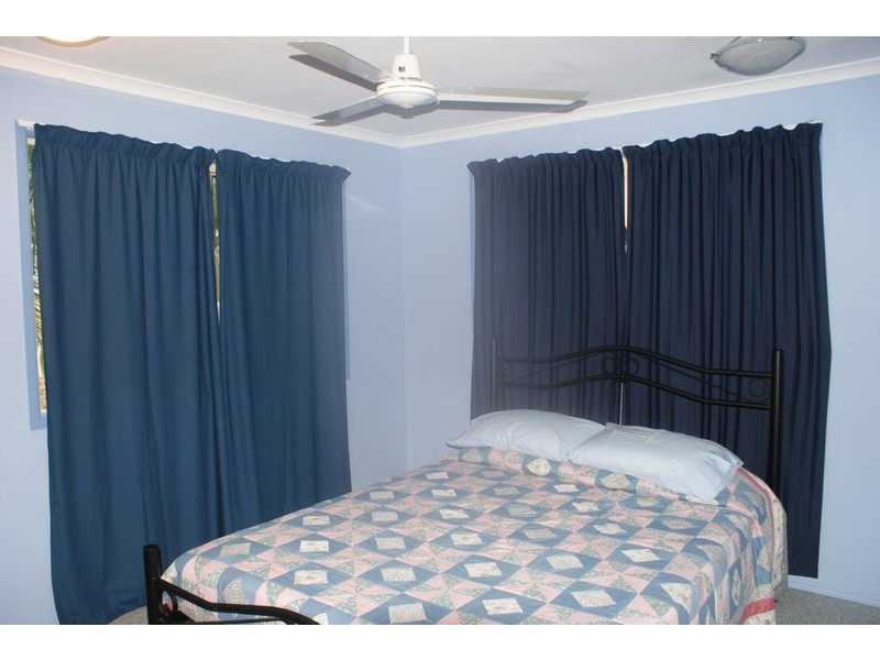 2/27 Romeo Street, South Mackay QLD 4740