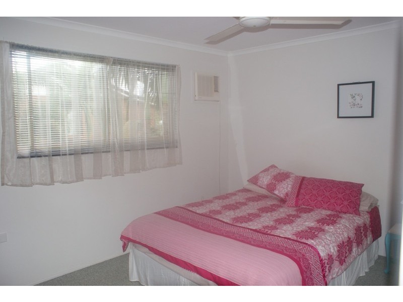 2/27 Romeo Street, South Mackay QLD 4740