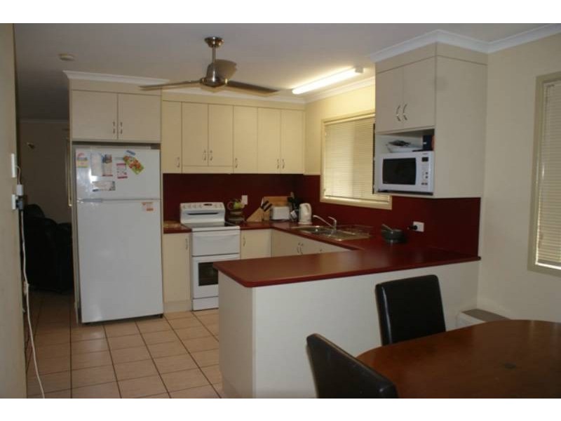 Unit1/14 Perkins Street, North Mackay QLD 4740
