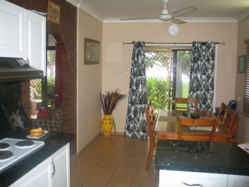 18 Aura Street, Mcewens Beach QLD 4740