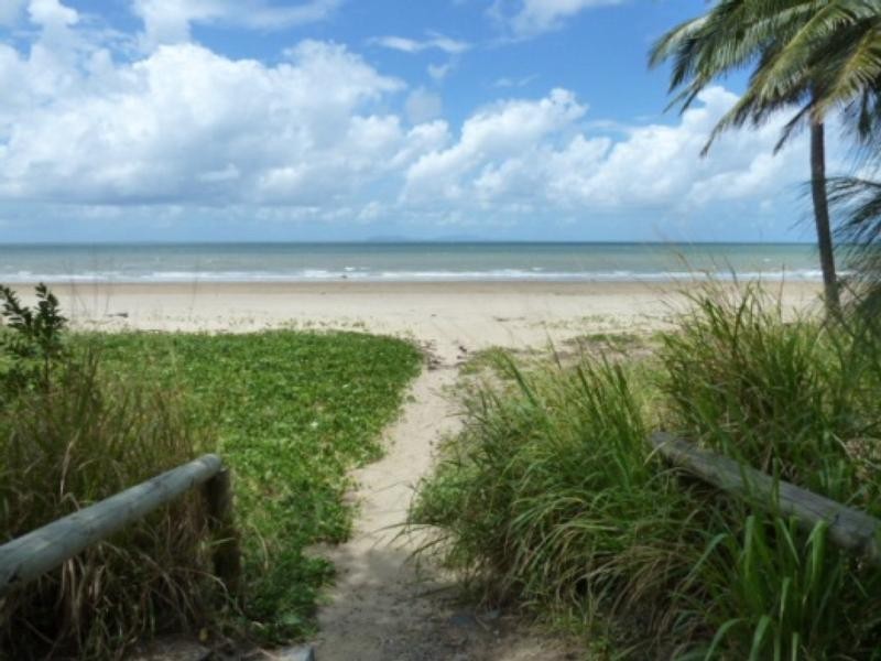 4 Turtle Place, Mackay QLD 4740