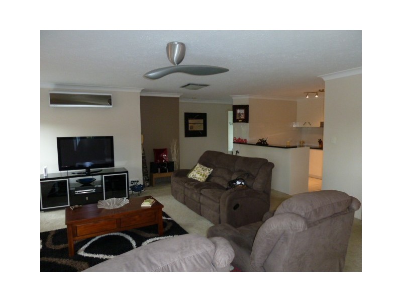 1/4 Prudhoe Street, East Mackay QLD 4740