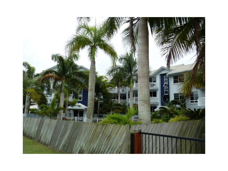 1/4 Prudhoe Street, East Mackay QLD 4740