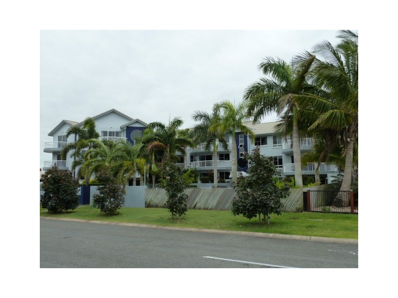 1/4 Prudhoe Street, East Mackay QLD 4740