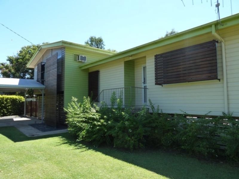 18 Singleton Street, Dysart QLD 4745