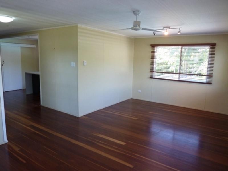 18 Singleton Street, Dysart QLD 4745