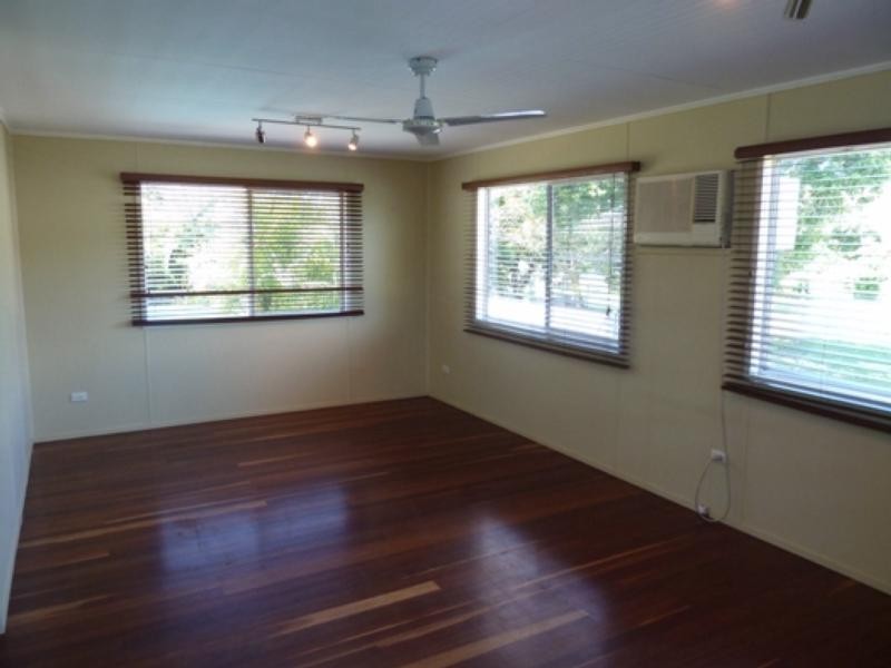 18 Singleton Street, Dysart QLD 4745