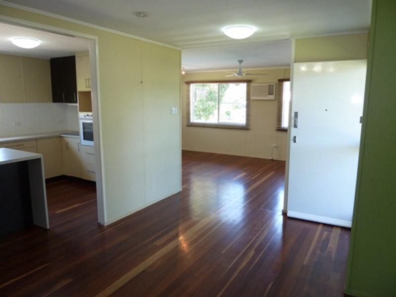 18 Singleton Street, Dysart QLD 4745