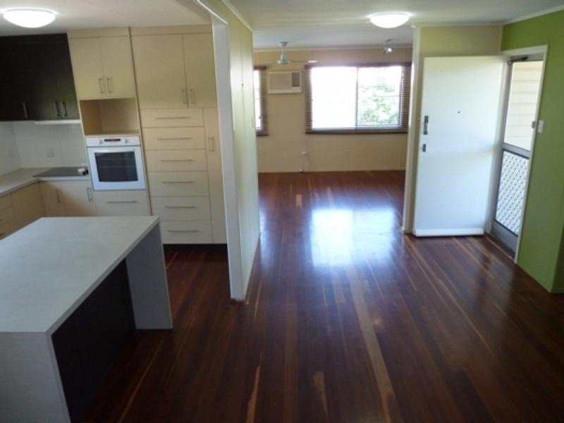 18 Singleton Street, Dysart QLD 4745