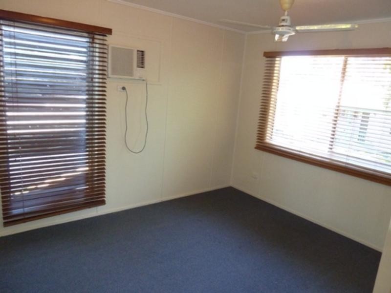 18 Singleton Street, Dysart QLD 4745