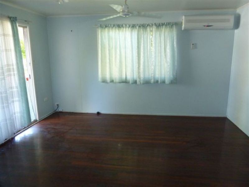 9 Scott Street, Dysart QLD 4745