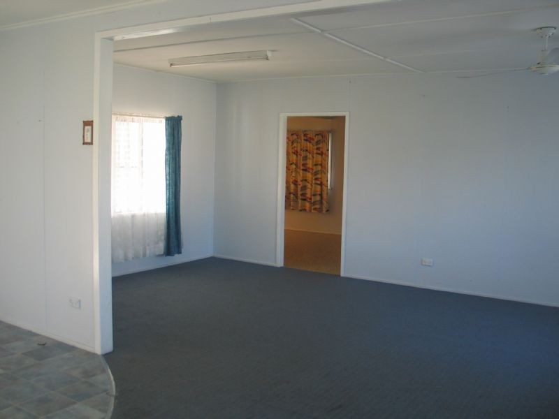 11 Carey Street, Mackay QLD 4740