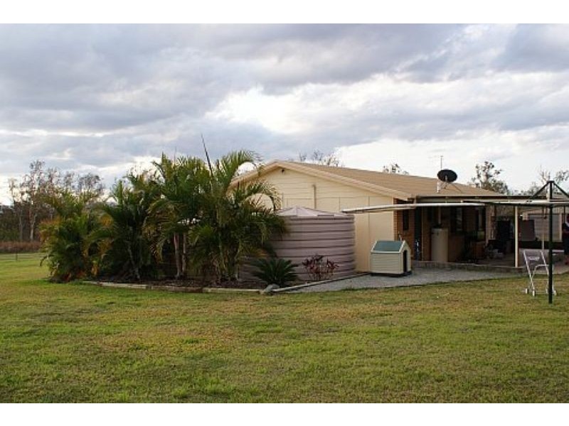24564 Peak Downs Highway, Victoria Plains, Mackay QLD 4740
