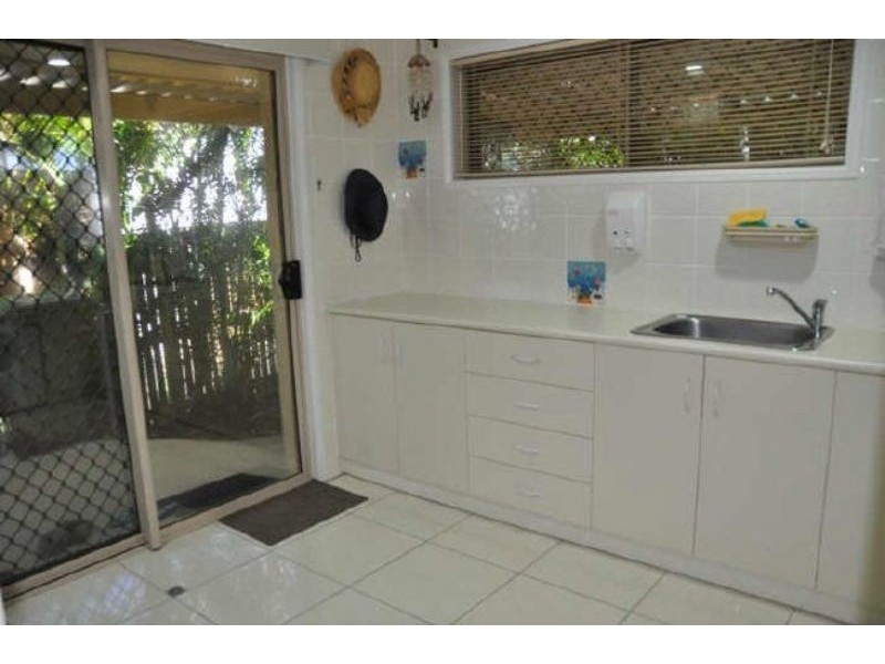 5 McCarthy Street, Mackay QLD 4740