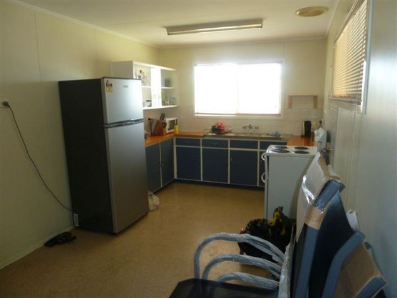 2 Crawford Street, Dysart QLD 4745