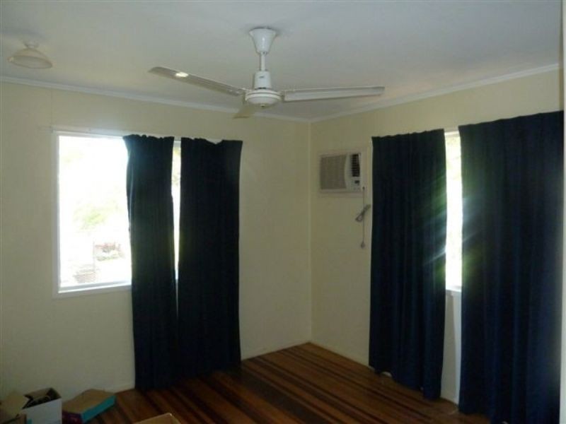 2 Crawford Street, Dysart QLD 4745