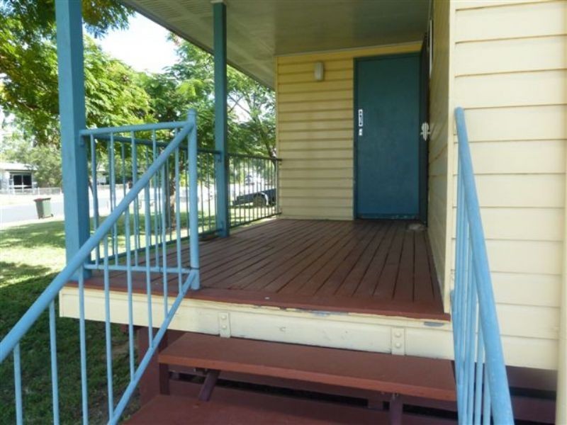 2 Crawford Street, Dysart QLD 4745