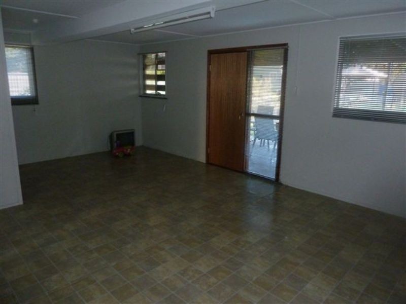 28 Donovan Crescent, Dysart QLD 4745