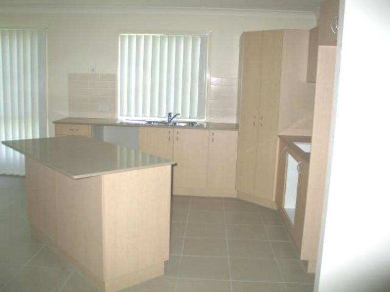 6 James Cook Drive, Mackay QLD 4740