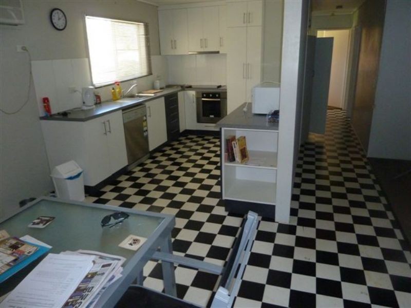 12 Wallace Street, Dysart QLD 4745