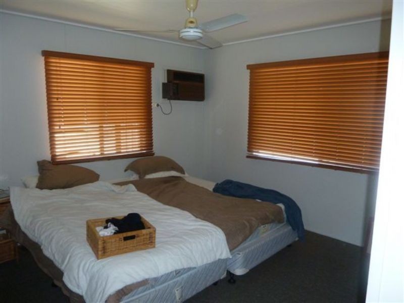12 Wallace Street, Dysart QLD 4745